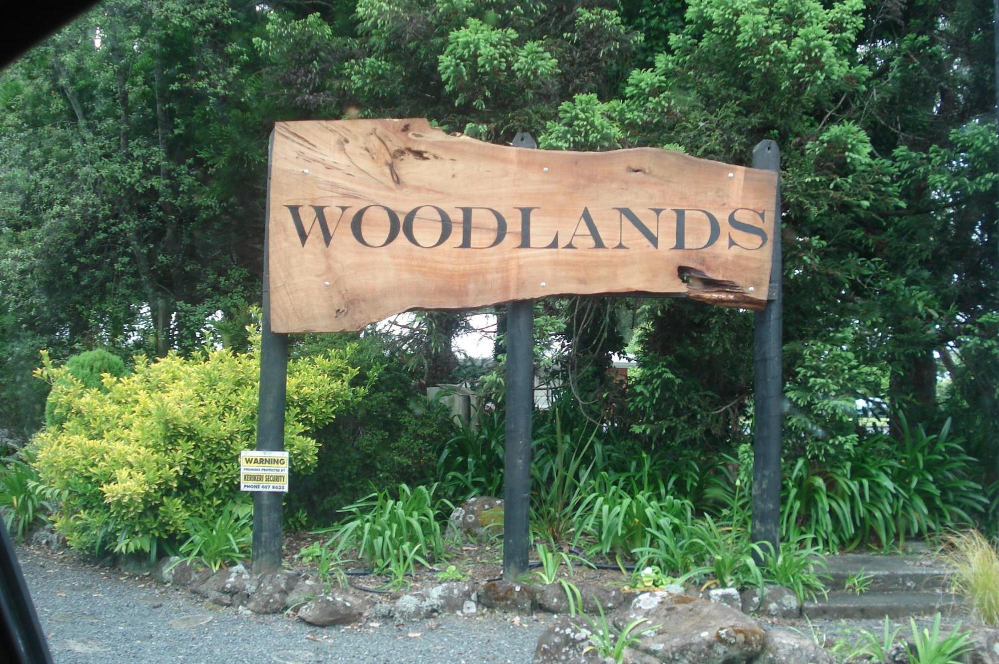 קאריקרי Woodlands Motel מראה חיצוני תמונה